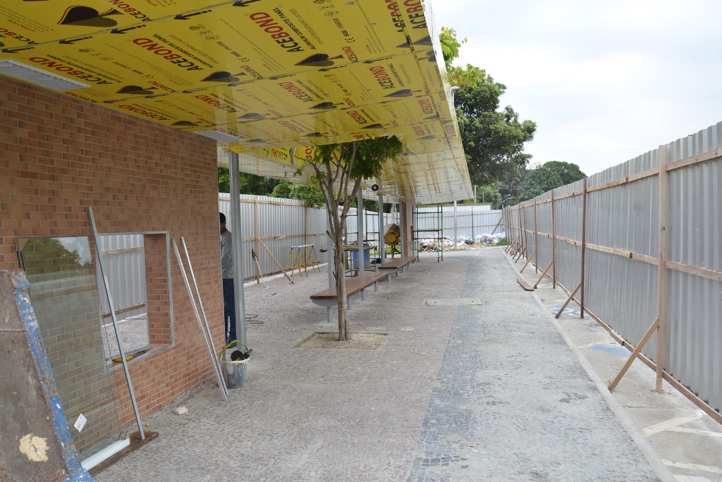 MP arquiva inquérito que apurava sobrepreço na construção de parada de ônibus na Ponta Negra