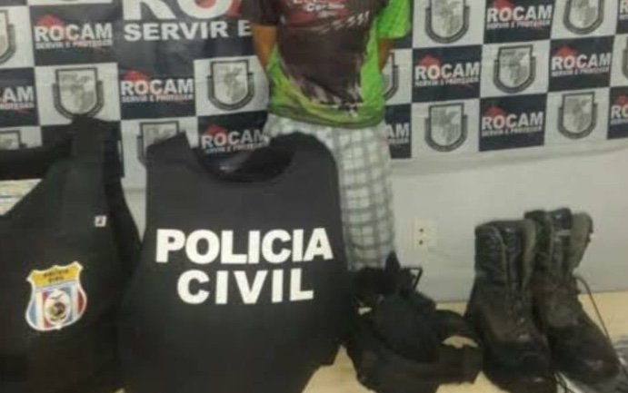 'Besouro' é preso suspeito de se passar por policial para aplicar golpes em Manaus