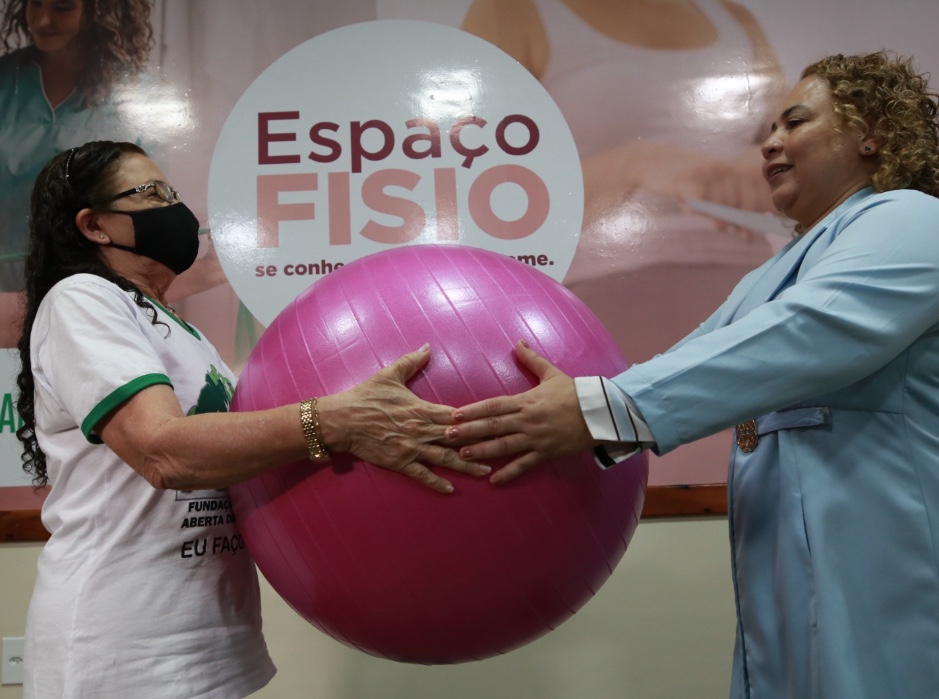 Fisioterapia pélvica é ofertada para mulheres acima dos 60 anos em Manaus; saiba como agendar