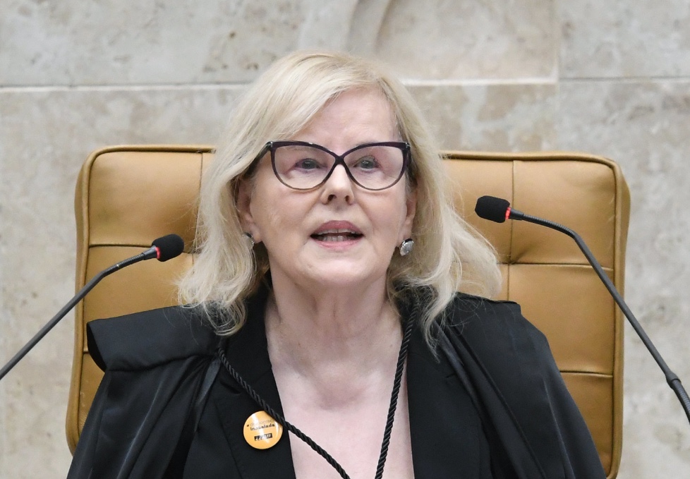 Um mês após os atos golpistas, Rosa Weber reforça defesa intransigente da Constituição