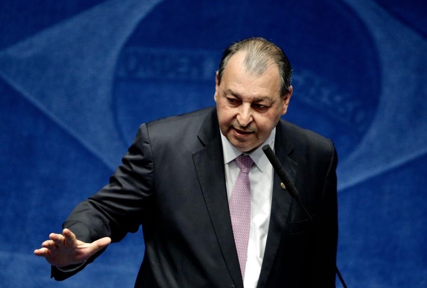 Omar Aziz sugere aproximação comercial com EUA para beneficiar Zona Franca de Manaus