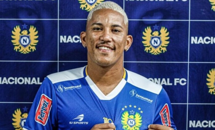 Reforço: Nacional acerta retorno de lateral-direito Jô no Barezão