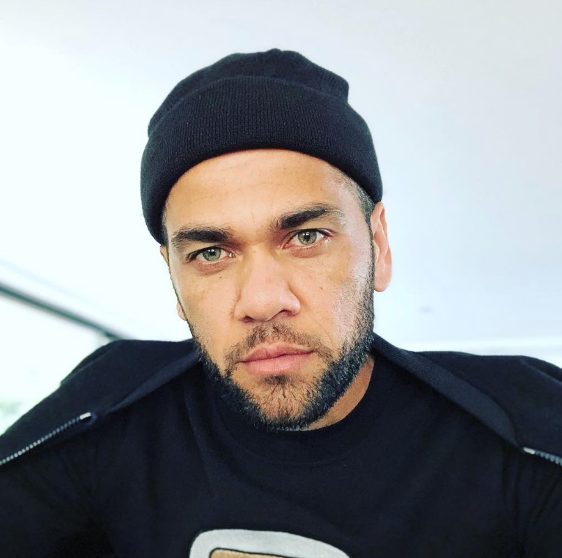 Acusado de estupro, Daniel Alves diz que estava bêbado e não se lembra de nada