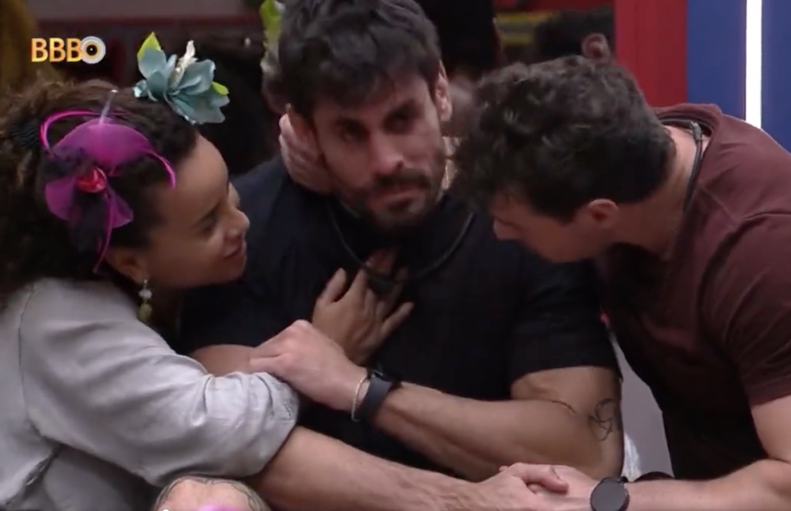 BBB23: Domitila comete gafe ao consolar Sapato por morte de amigo: 'ele ia estar de quatro aqui'