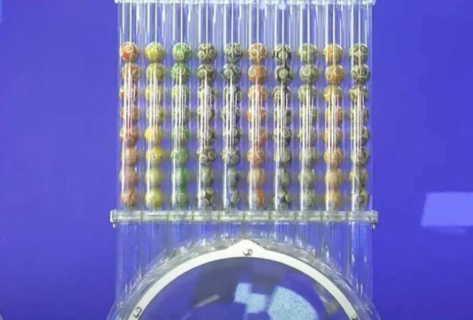 Confira resultados dos concursos 2745 da Lotofácil e 2433 da Lotomania