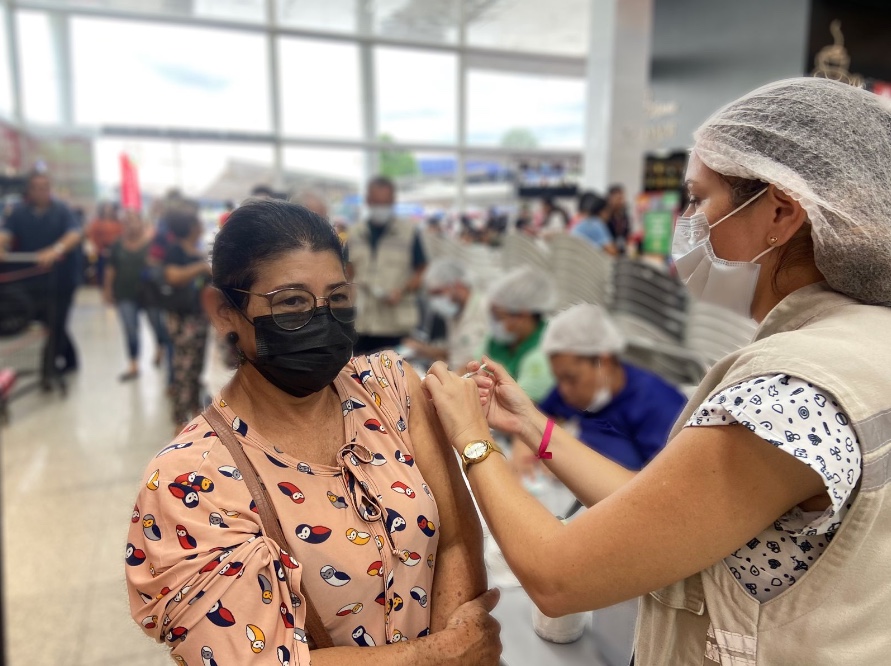 Em 24 horas, duas mortes e 497 novos casos de Covid são registrados no Amazonas