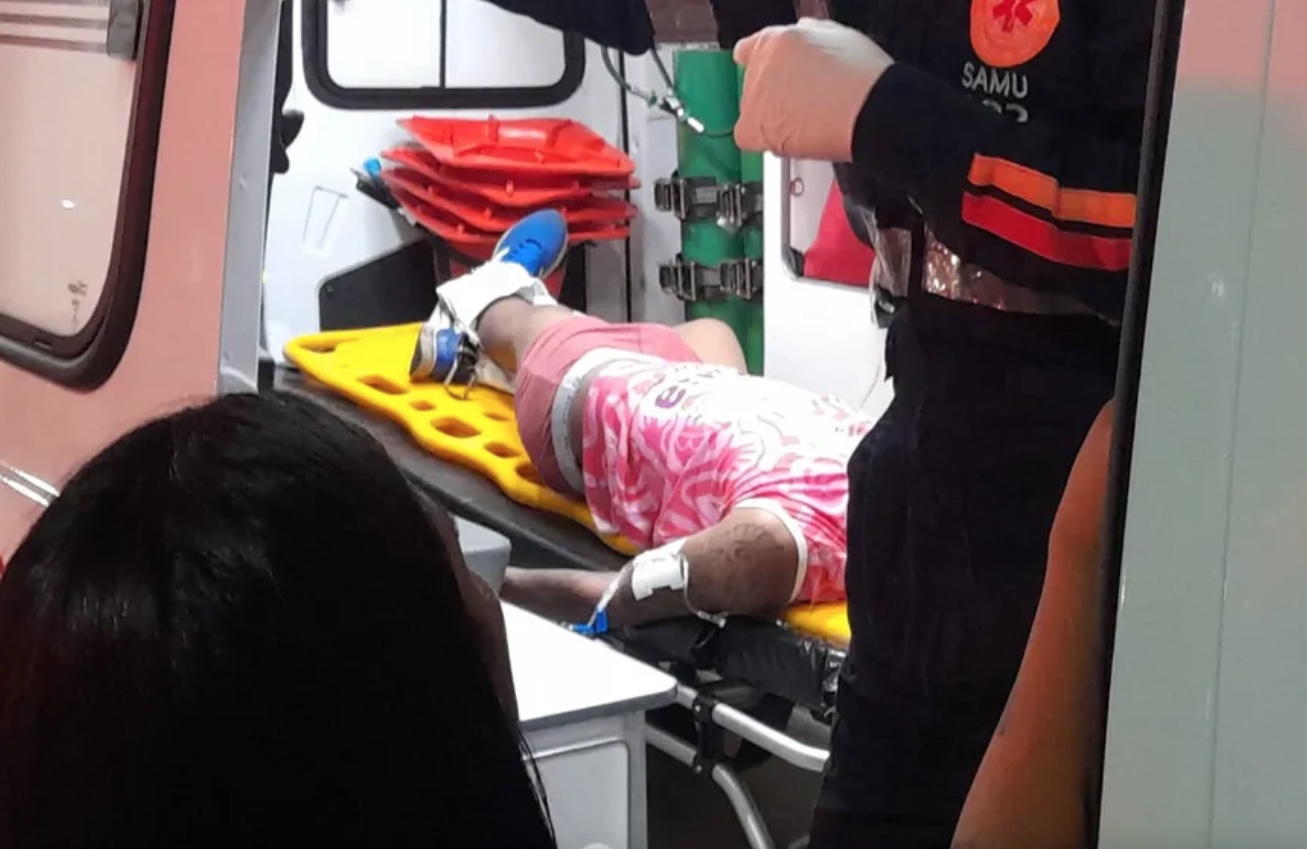 Tiroteio em bloco de carnaval termina com folião baleado na bunda