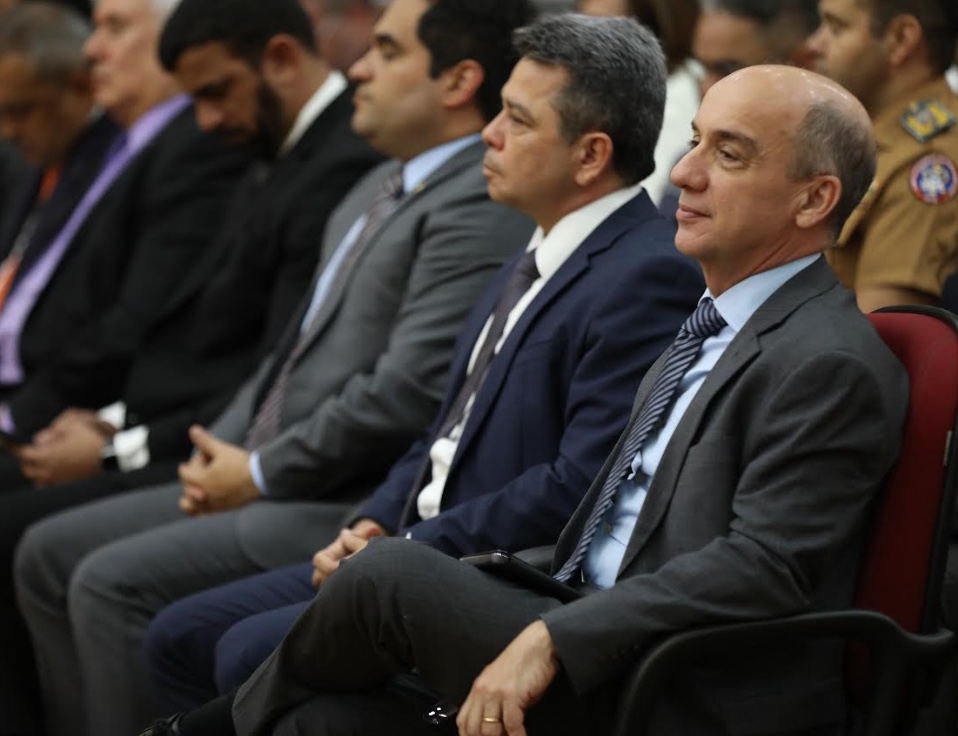 Presidente do TCE participa de posse do novo superintendente da PF no Amazonas