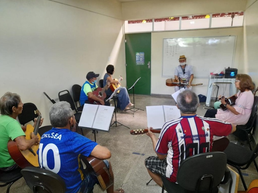 De pilates a violão, Manaus tem vagas de cursos gratuitos para pessoas acima dos 50 anos