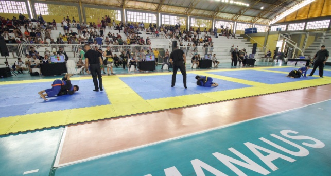 Seletiva em Manaus garante passagens de atletas para o Brasileiro de jiu-jitsu