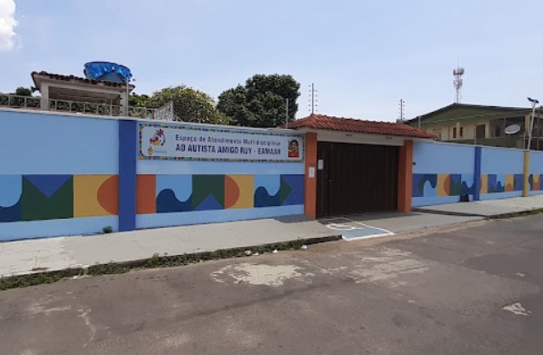 MP pede condenação de ex-gestora de instituição por agredir e xingar mães de crianças autistas em Manaus