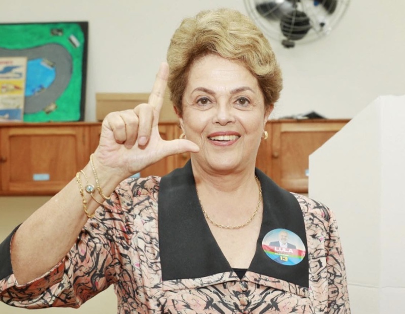 Dilma deve ter salário de quase R$ 300 mil como presidente do banco dos Brics