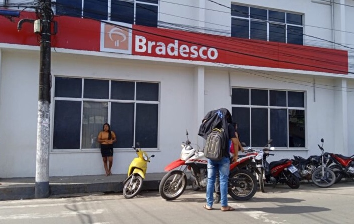 Bradesco é condenado a pagar R$ 500 mil por descumprir Lei das Filas no Amazonas