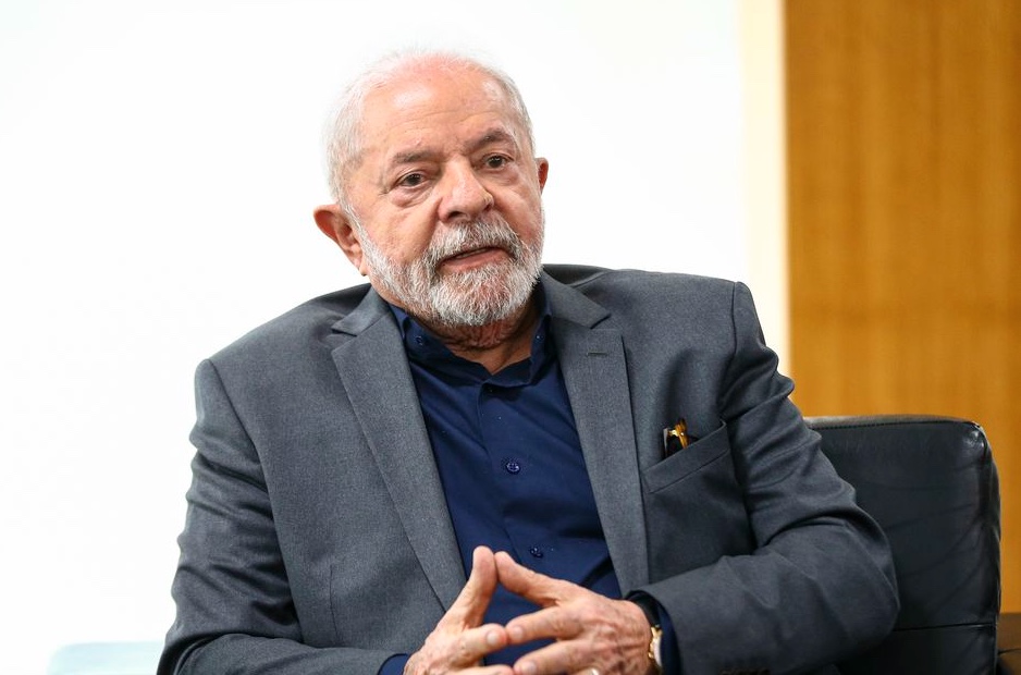 Remarcada: Lula define data de viagem à China