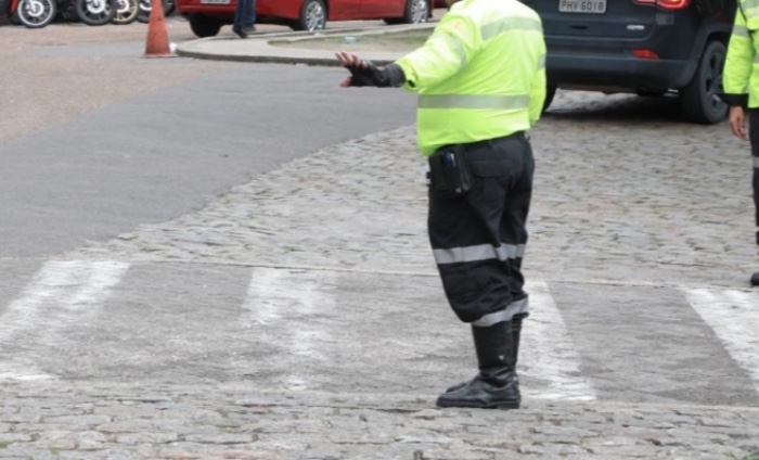 Interdição em passagem subterrânea muda trânsito neste sábado em Manaus; confira