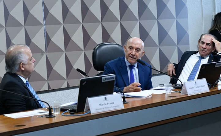 Ministro defende foto de mala como medida para evitar troca de bagagem em aeroportos