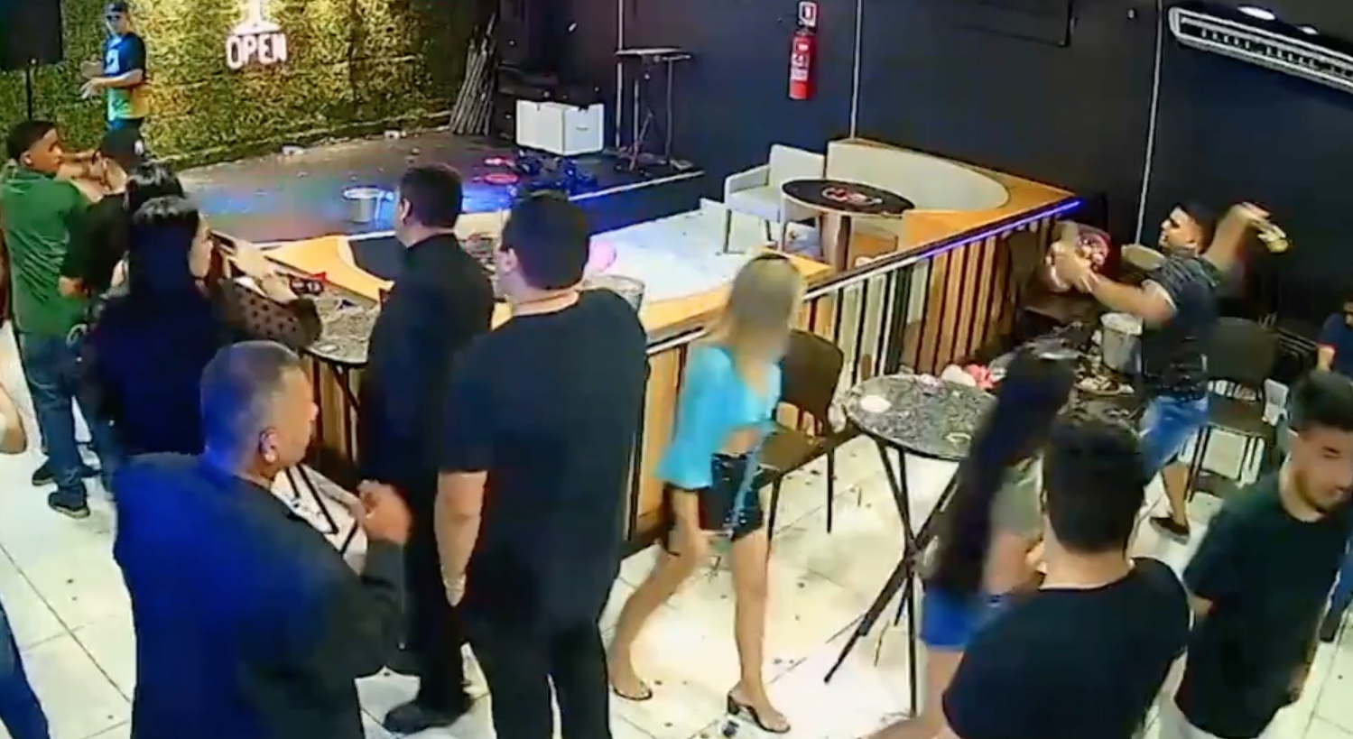 Bar de Manaus é condenado a indenizar cliente atingida com garrafa de vidro no rosto