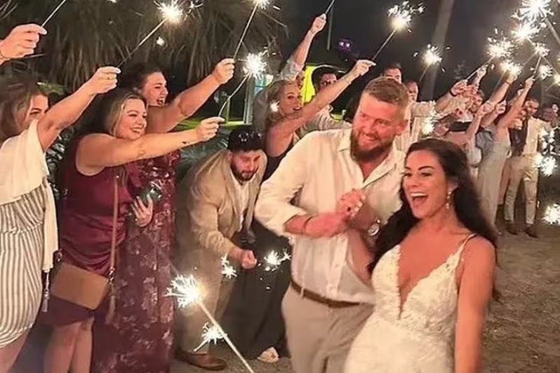 Noiva morre atropelada ao sair de festa de casamento 