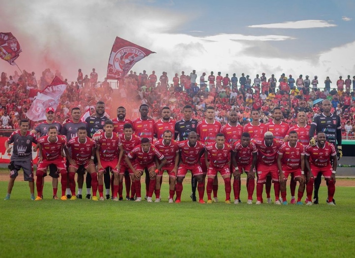 Voo com time do Amazonas apresenta problema no retorno de competição no Pará