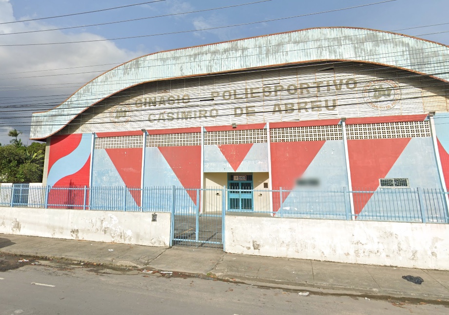 Tuna Luso joga contra Hebreus pelo Campeonato Amazonense de Futsal Feminino Sub-20