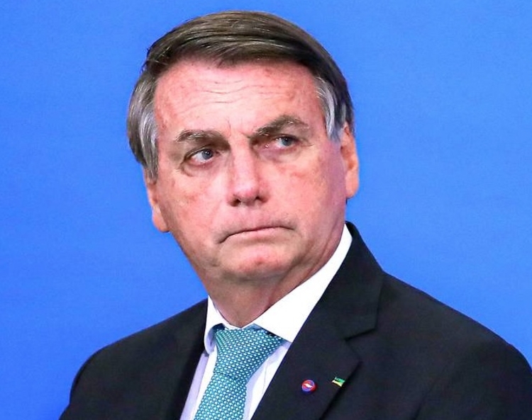 Julgamento que pode tornar Bolsonaro inelegível é marcado pelo TSE
