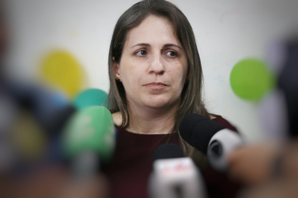 Homem que esfaqueou ex-mulher diz que ‘perdeu a cabeça’ ao vê-la com namorado em Manaus