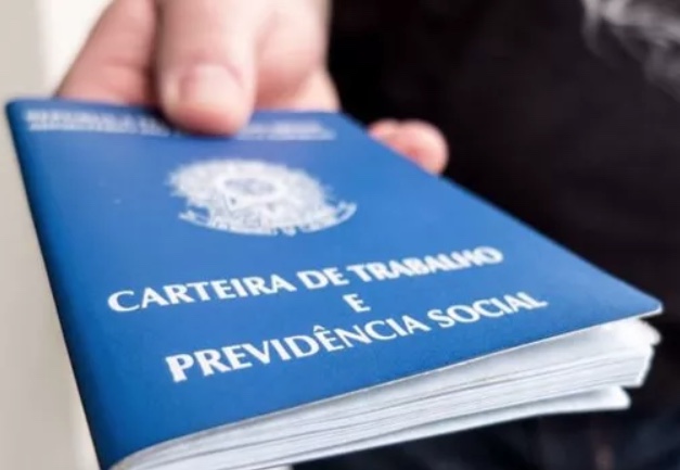 Justiça volta a negar vínculo empregatício para representante comercial em Manaus