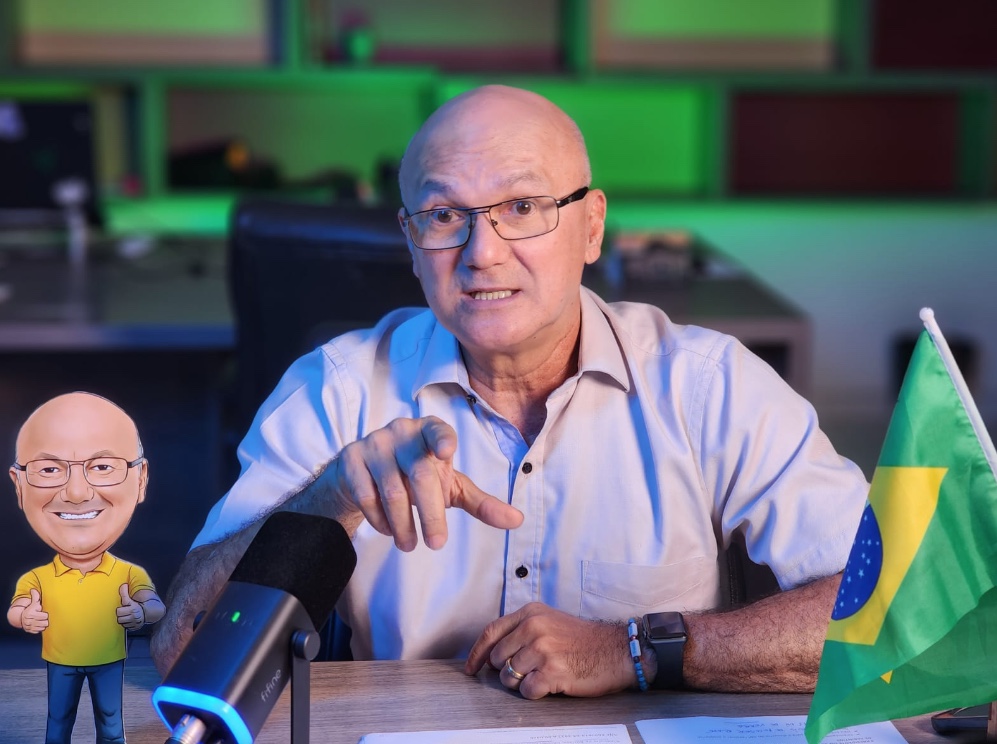 Menezes se manifesta sobre possível aliança do PL com o prefeito David Almeida