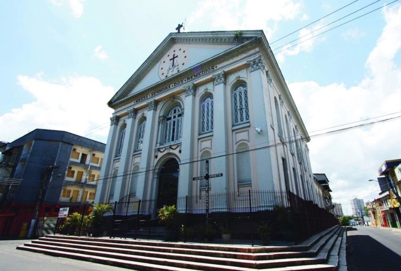 Prefeitura e Arquidiocese alinham acordo para revitalização de igrejas tombadas em Manaus