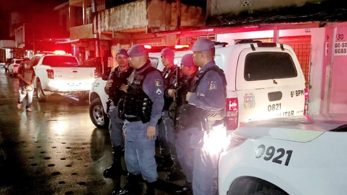 Homem é executado com tiro no olho 