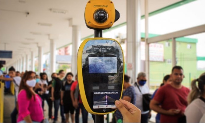 Vereador denuncia restrição no uso do Passa Fácil no transporte público de Manaus