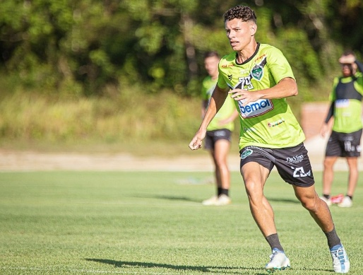 Thiaguinho acredita que Manaus ainda possa sair da zona de rebaixamento na Série C