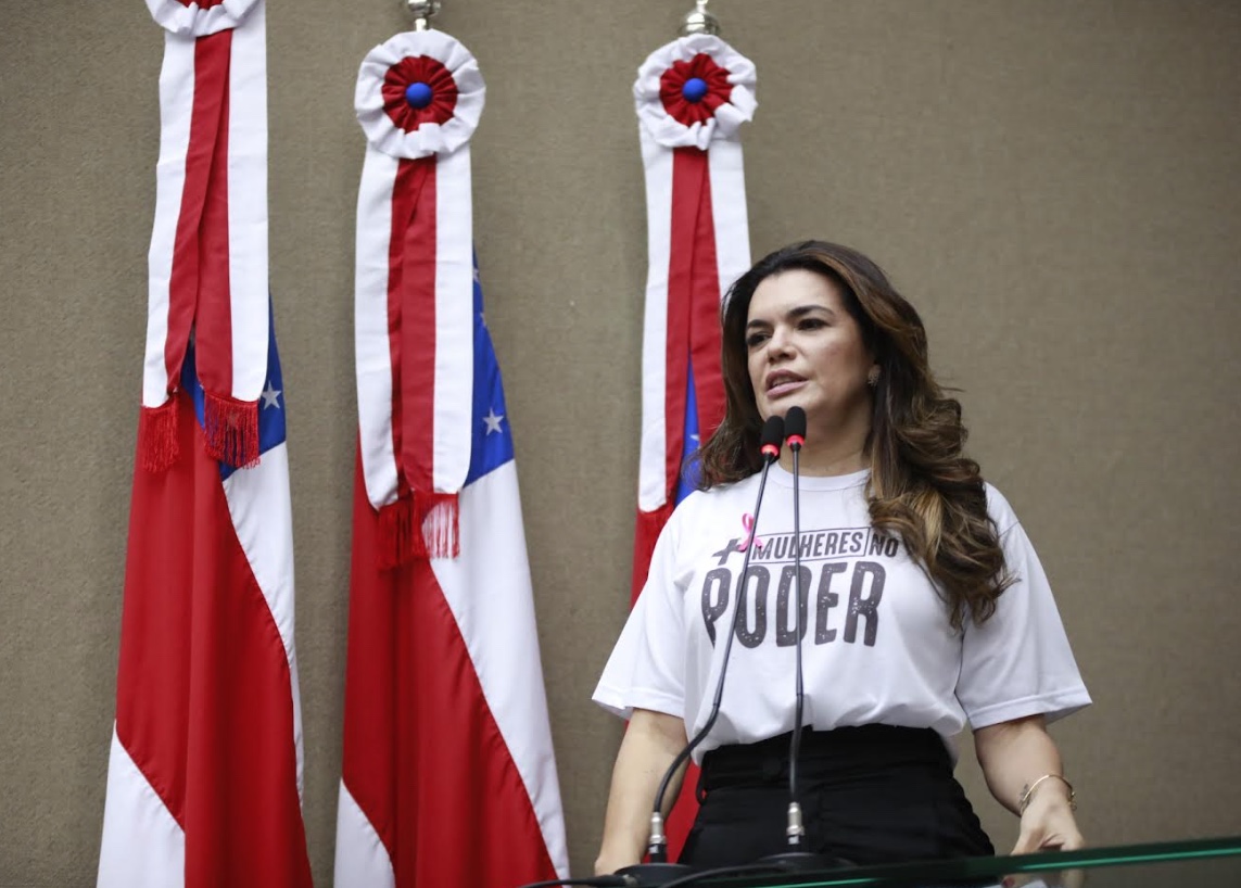 Alessandra Campelo se pronuncia sobre assumir comando do Podemos no Amazonas