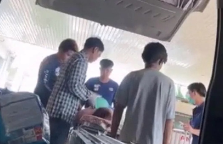 Mulher 'morta' acorda a caminho da própria cremação