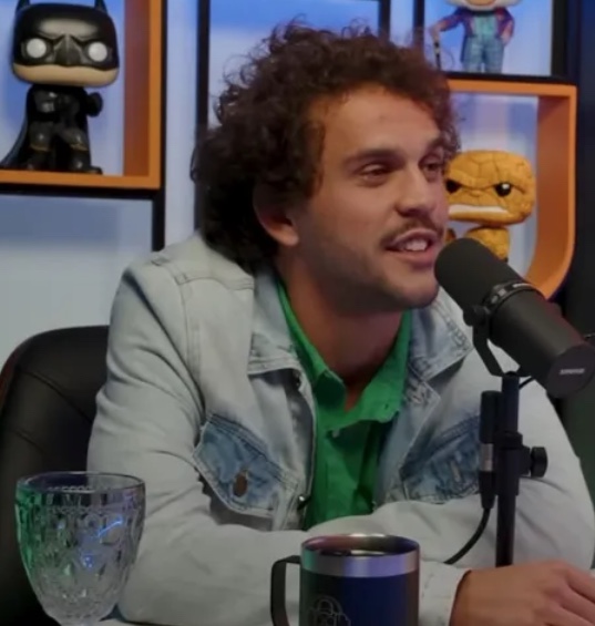 Filho de Pedro Bial e Giulia Gam relembra período dificil durante divórcio dos pais: 'da escola pro tribunal'