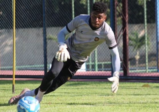 Amazonas anuncia retorno do goleiro Oliveira, ex-Cratéus-CE, para sequência da Série C