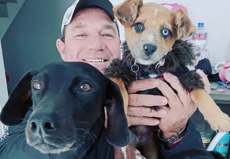 Após passagem de ciclone, morador morre ao tentar salvar cachorro de enchente