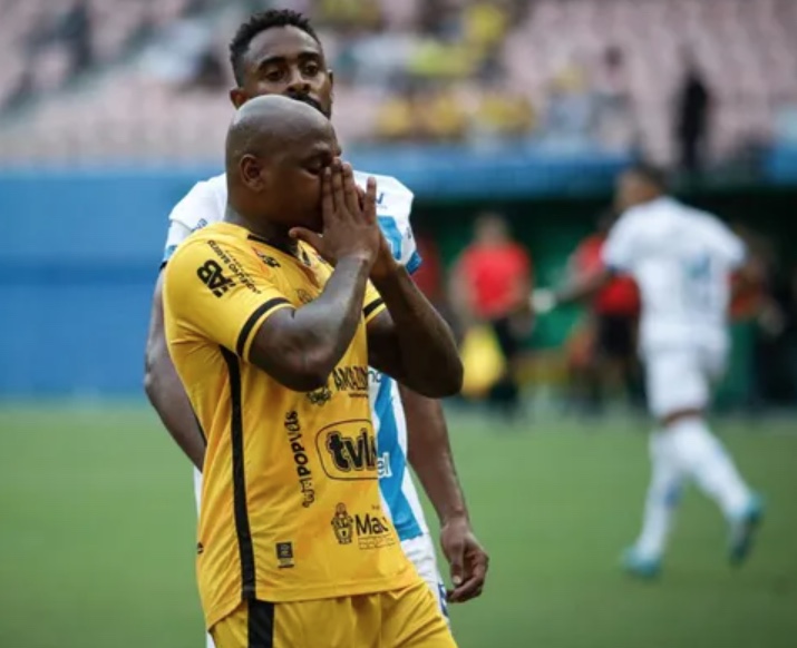 Artilheiro da Série C, Sassá marcou apenas um gol nos últimos sete jogos