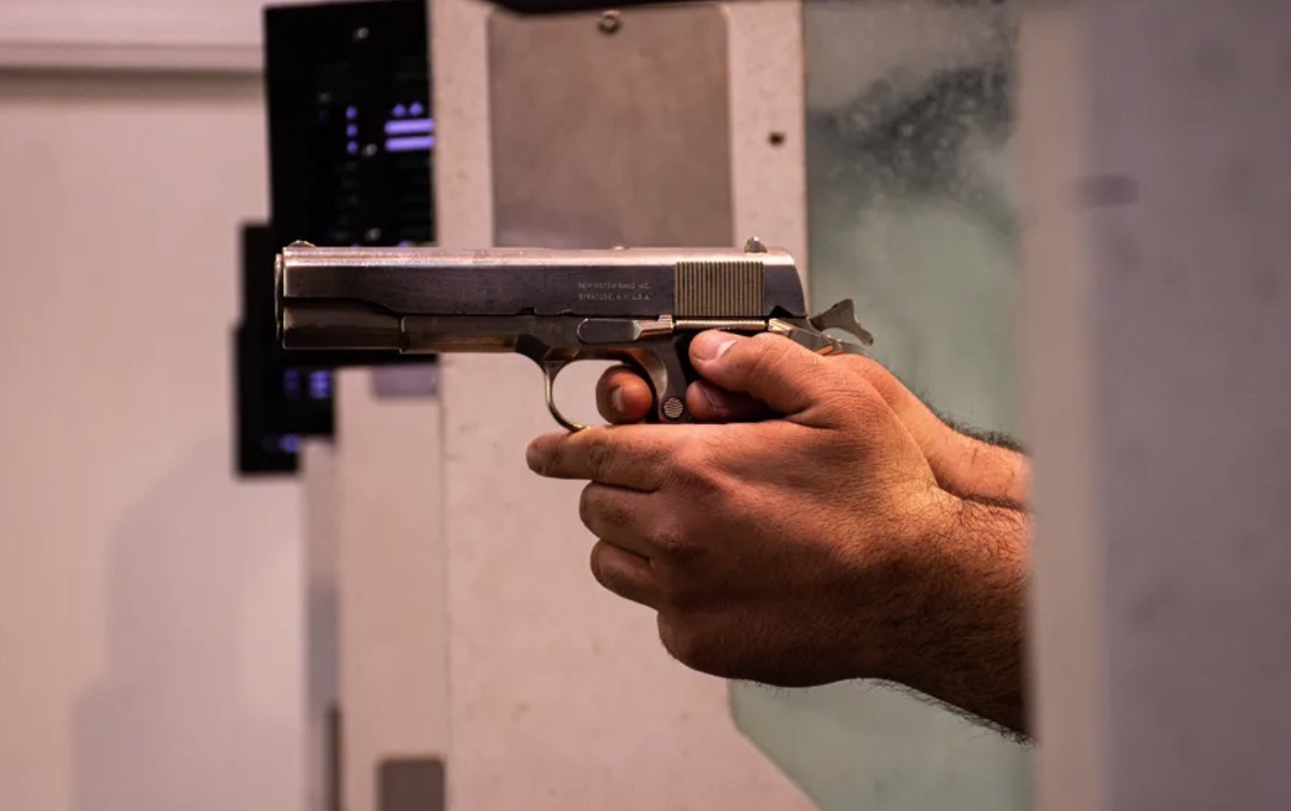 Manaus cria ‘Dia dos CACs’ em homenagem a colecionadores de armas, atiradores e caçadores