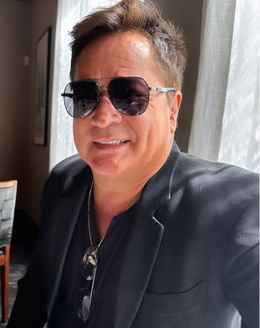 Mulher alega ser filha de Leonardo e pede exame de DNA 