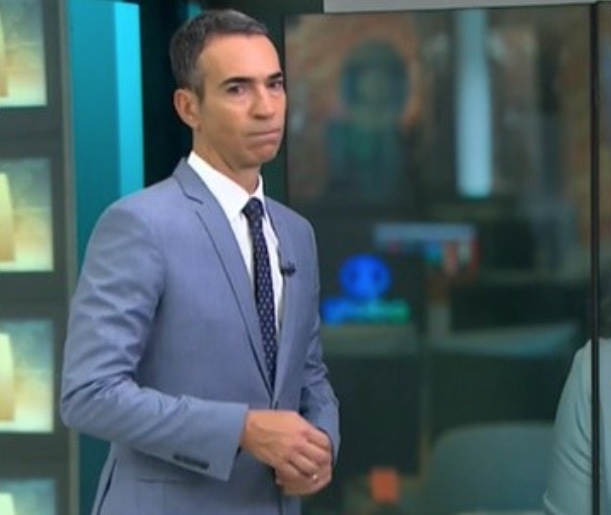 César Tralli tem áudio vazado durante participação no ‘Encontro’
