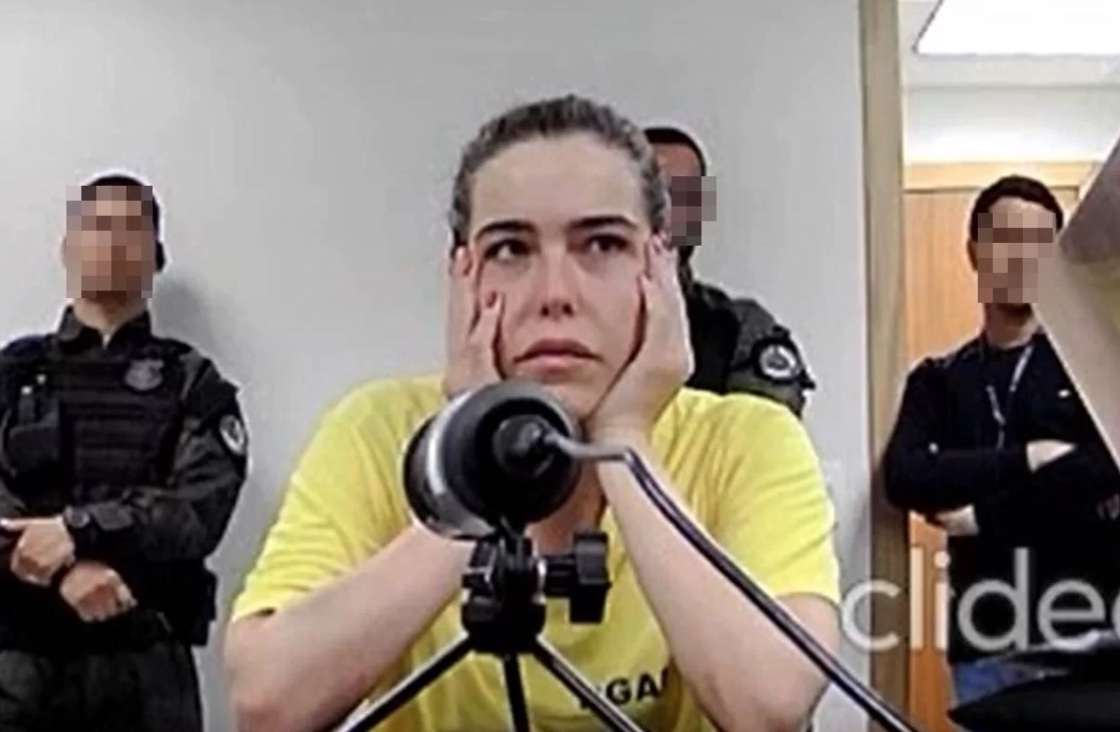 Advogada é denunciada por matar ex-sogro e mãe dele com bolo envenenado 