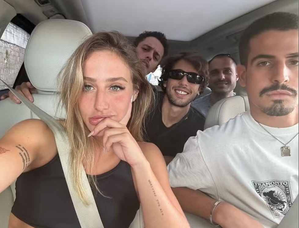 Enzo Celulari vive affair com Bruna Griphao após treta com marido de Sasha
