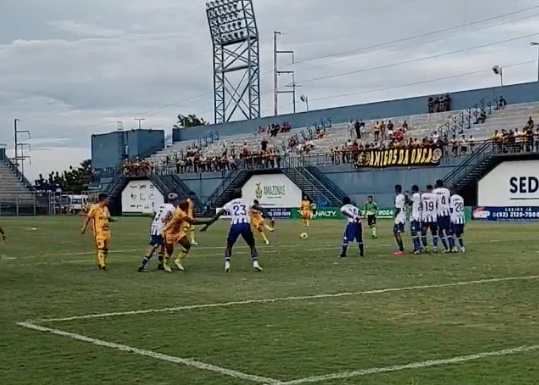 Barezão 2024: Amazonas vence o São Raimundo por 3 a 0 na Colina