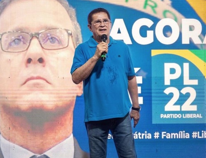 TRE-AM multa Alfredo Nascimento por irregularidades na prestação de contas do PL