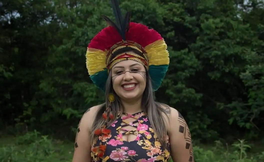 Morre jovem indígena vítima de acidente com fondue em jantar de formatura