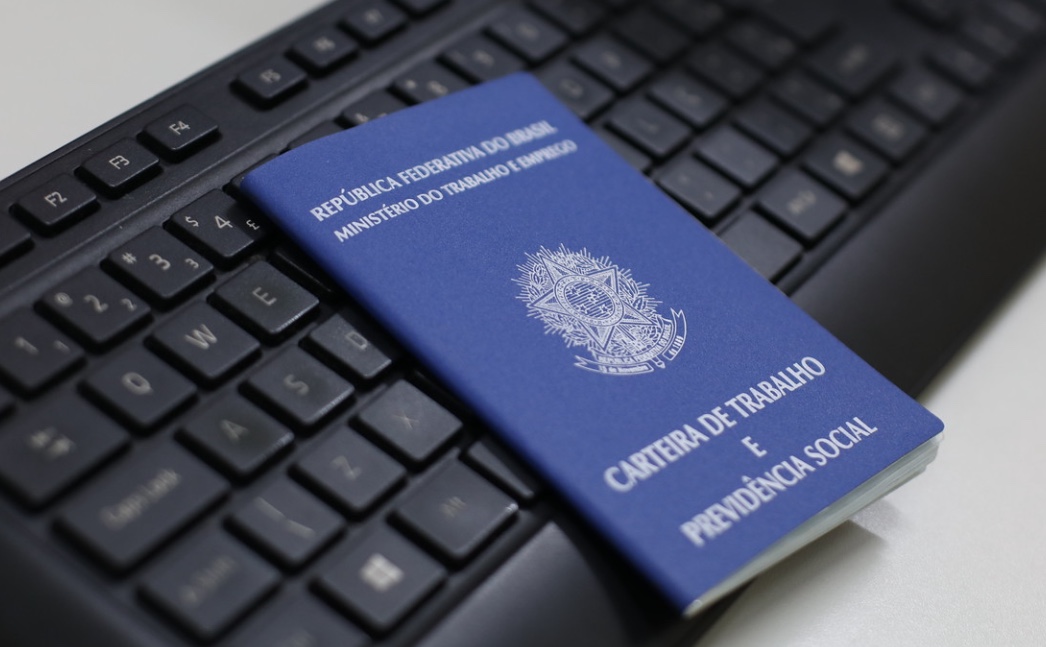 Sine Manaus divulga mais de 300 vagas de emprego do ensino médio ao superior