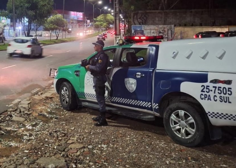 Homem cai em cilada e tem moto furtada durante encontro romântico em Manaus