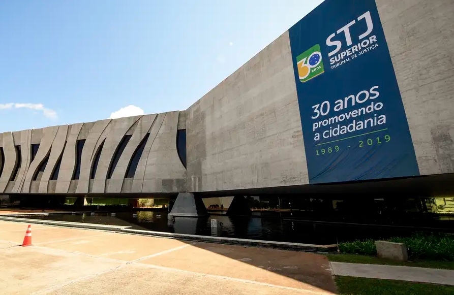 STJ autoriza faculdades privadas a cobrarem mensalidade mais alta a calouros