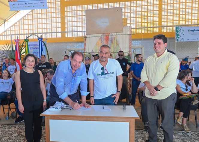 Indígenas do Amazonas poderão usar etnia como sobrenome na certidão de nascimento